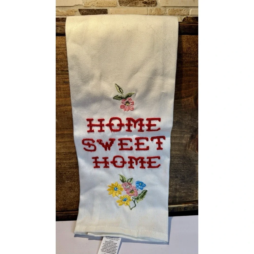 Pioneer Woman Home Sweet Home Towel & Painterly Floral 4x6 Frame Set